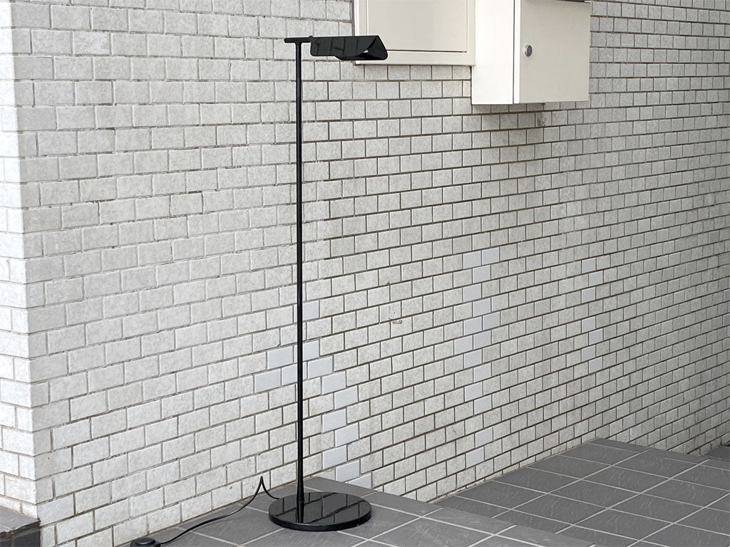 フロス FLOS タブ TAB F フロアライト LED ブラック Edward Barber & Jay Osgerby 中古品 買い取りしました。