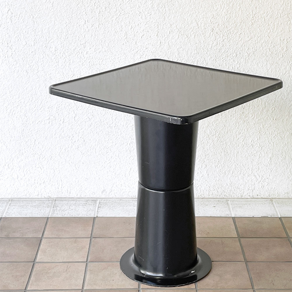  【用賀店】ハイミ HAIMI サターナス Saturnus カフェテーブル ダイニングテーブル スクエア W60cm ウリヨ・クッカプーロ Yrjo Kukkapuro フィンランド 北欧家具 希少 買取させていただきました。