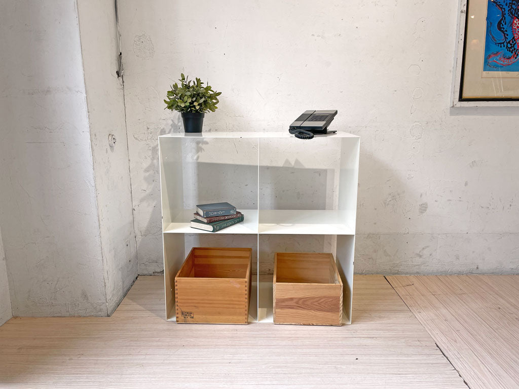 ミニマルデザイン スチールシェルフ Steel shelf 2列2段 ディスプレイラック オープンシェルフ 背板付き 店舗什器 中古品 買い取りしました。
