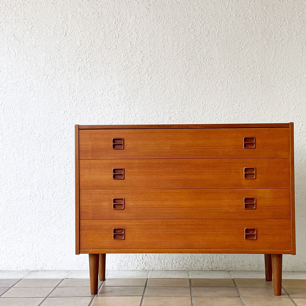  【用賀店】Sejling Skabe チーク材 4段チェスト N.P. Nielsen デザイン デンマークビンテージ Danish Vintage 1960's 買取させていただきました。