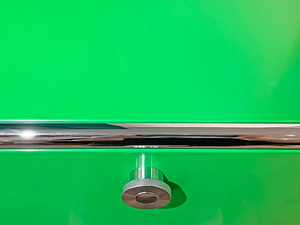 ユーエスエムハラー USM Haller モジュラーファニチャー ハラーシステム キャビネット 1列3段 USMグリーン × ライトグレー 2ドア + オープン仕様 ～ちょっぴり毒々しいドキドキ～