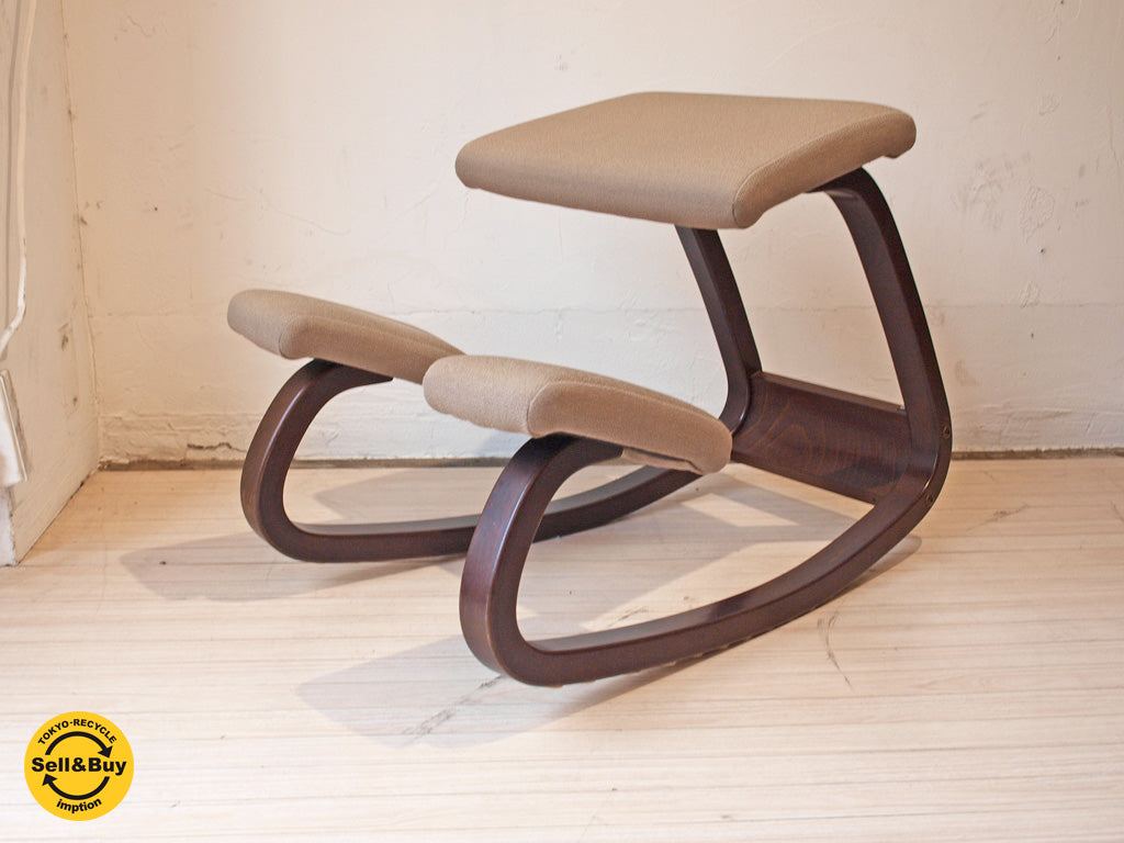 ストッケ STOKKE ヴァリエール バリアブル バランス チェア ノルウェー 中古品 買い取りしました。下北沢店 出張買取もお任せ下さい。