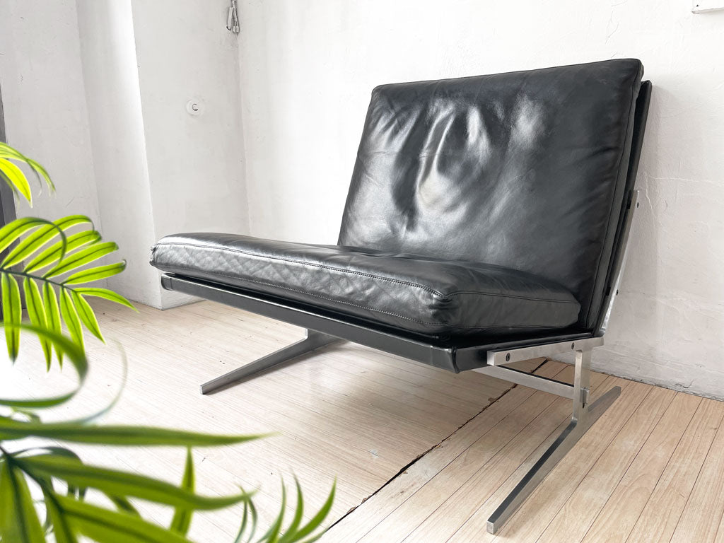 ボーエックス BO-EX BO-561 イージーチェア 1Pソファ ブラックレザー ヨルゲン・カストホルム & プレバン・ファブリシャス mobilia取扱い デンマーク 中古品 買い取りしました。