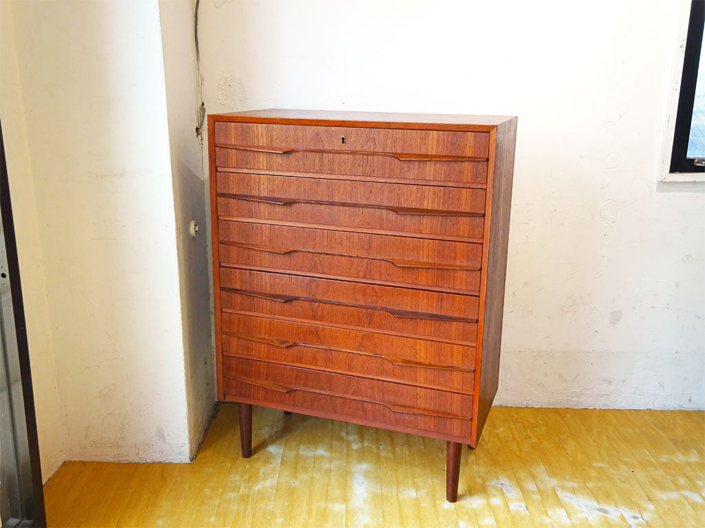 デンマーク ビンテージ Denmark Vintage チーク材 ミドルチェスト キャビネット 6ドロワー 北欧 収納家具 中古品 買い取りしました。