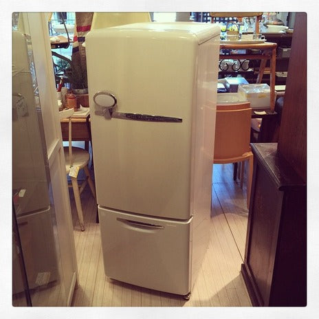 今回はロープライス★～ノスタルジックな冷蔵庫再入荷！～　2004 National WiLL FRIDGE mini (White)　【買取と販売とレンタルのお店】