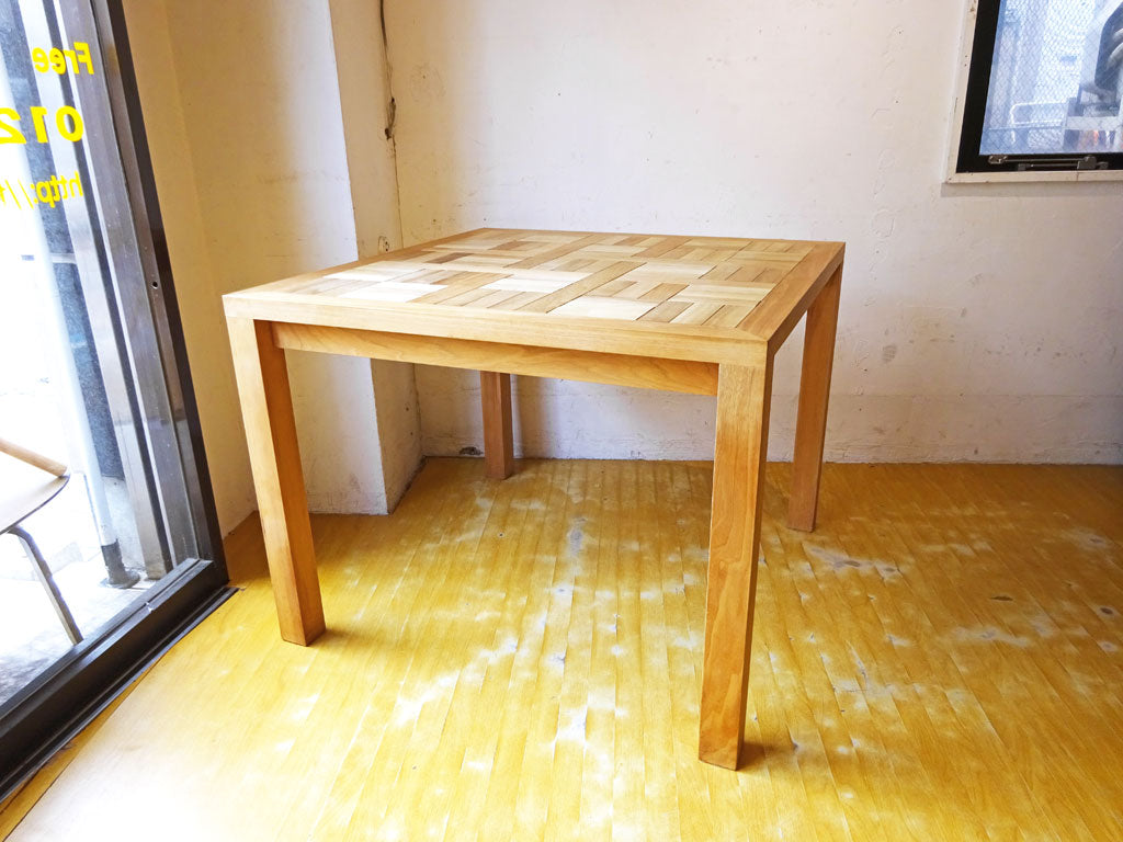 天然木寄木細工 組木 ウッドパネル スクエア ダイニングテーブル 正方形 幅95cm アカシア無垢材 オイル仕上 中古品 買い取りしました。