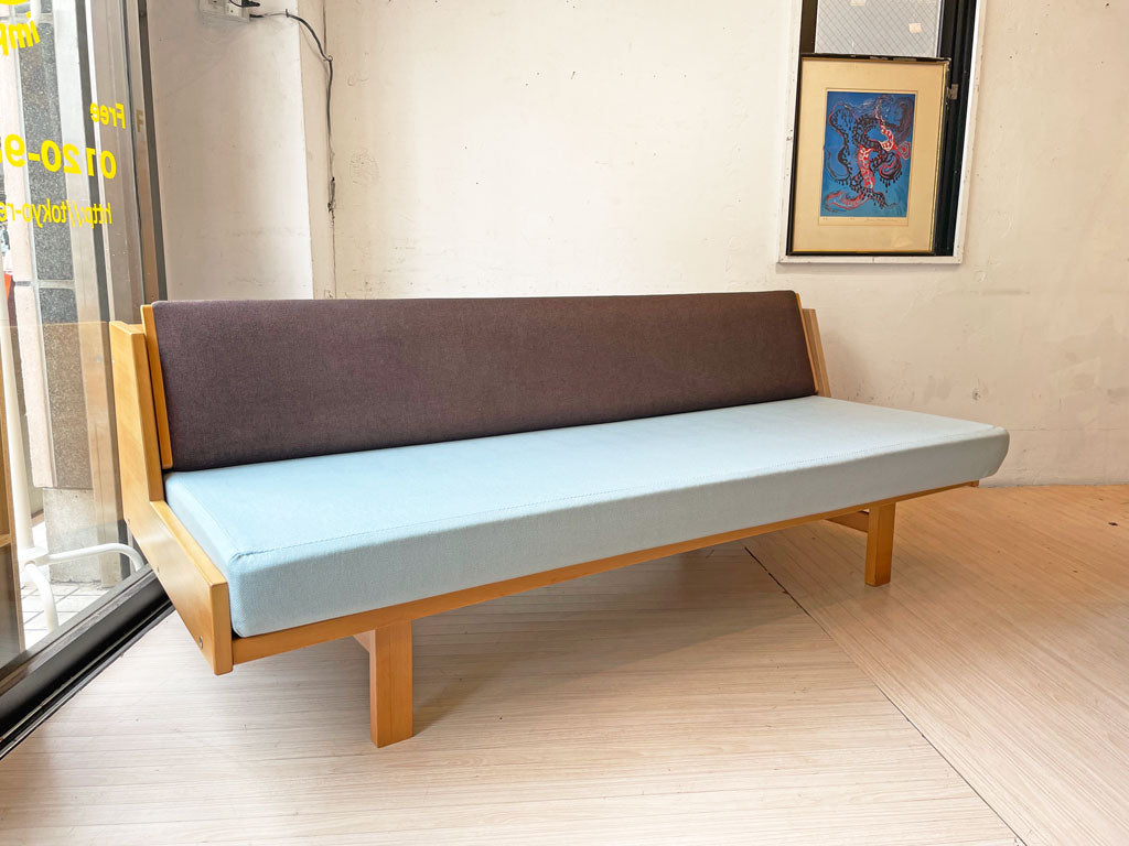 ゲタマ GETAMA ビンテージ GE258 デイベッド Day Bed 3シーターソファ ビーチ材 ウレタンクッション ハンス.J.ウェグナー デンマーク 中古品 買い取りしました。