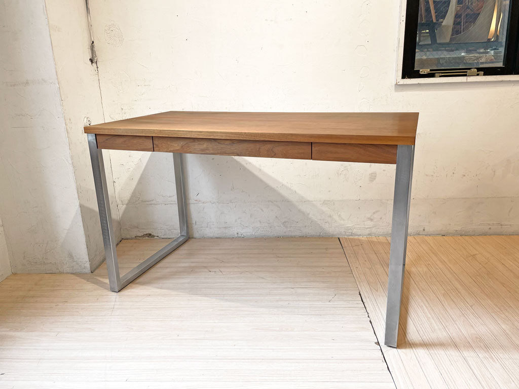 マスターウォール Master Wal アカセ木工 ウィン WIN デスク 机 ウォールナット材 オイル仕上げ スチール脚 W120cm 参考定価 15万円程度 中古品 買い取りしました。