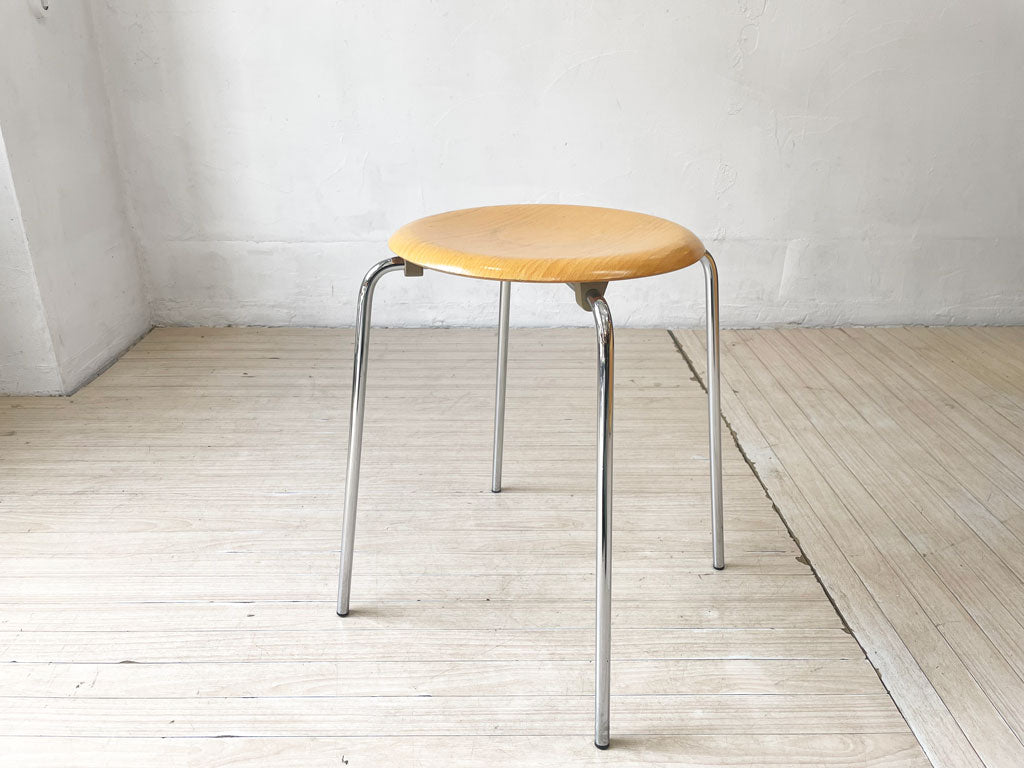 フリッツハンセン Fritz Hansen 3170 ドットスツール ビーチ材 4本脚 アルネ・ヤコブセン Arne Jacobsen デンマーク 北欧家具 中古品 買い取りしました。