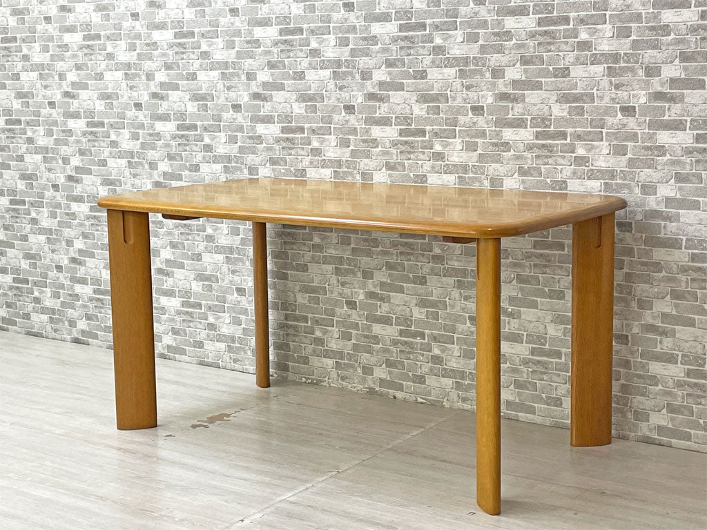 飛騨産業 HIDA キツツキ オーク無垢集成材 ダイニングテーブル MOT7533 W140cm 中古品 買い取りしました。