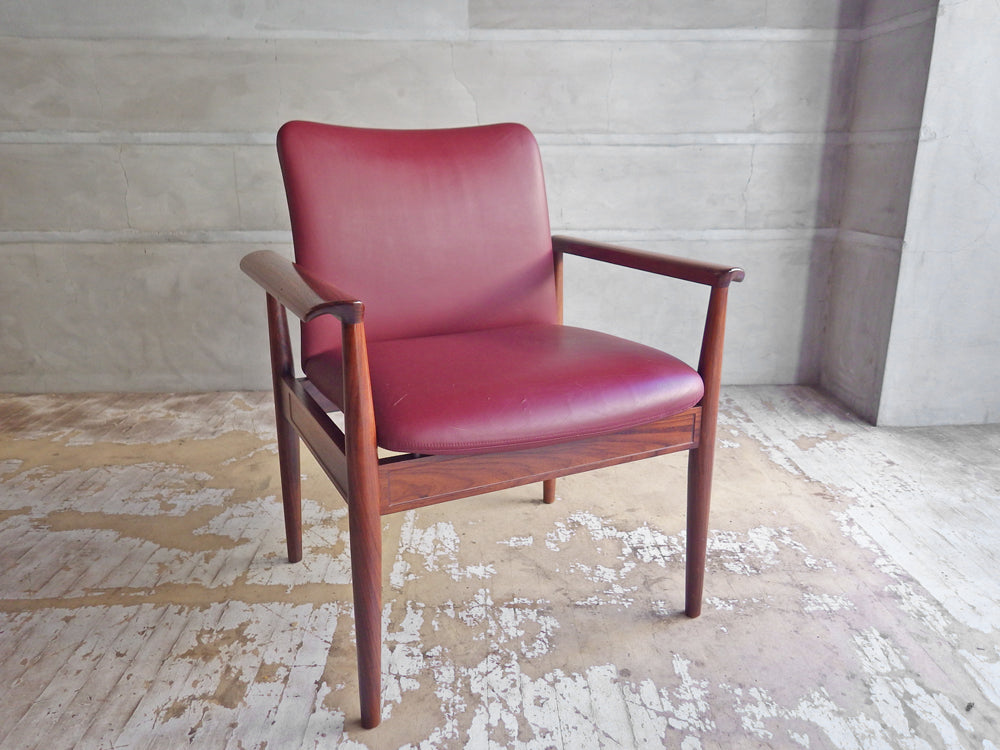 カド CADO No.209 ディプロマットチェア Diplomat Chair ラウンジチェア ローズウッド材 フィン・ユール Finn Juhl デンマーク 北欧ビンテージ 中古品 買い取りしました。