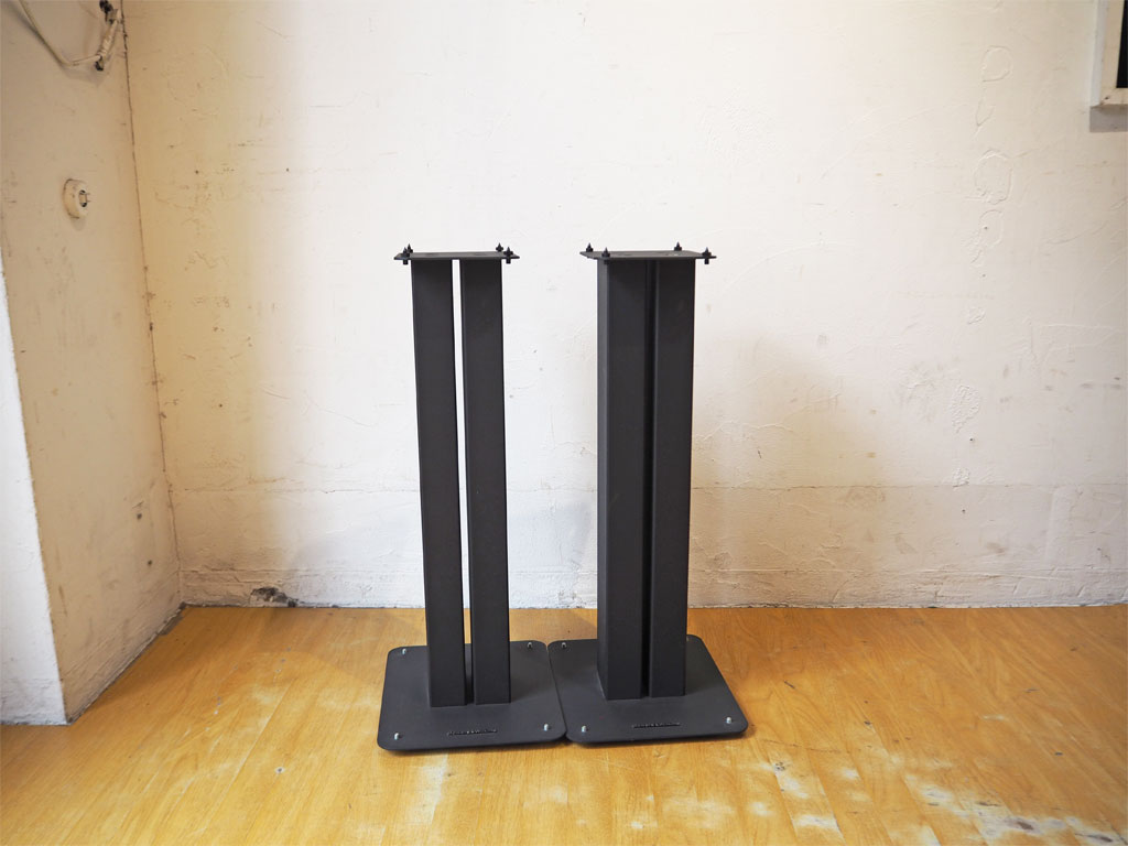 バウワース&ウィルキンス Bowers & Wilkins STAV24S2 スピーカースタンド ペア ブラック 中古品 買い取りしました。