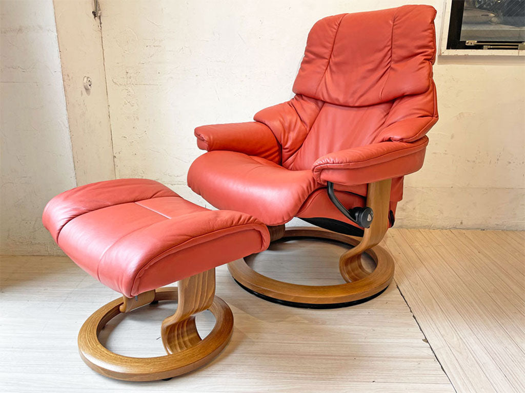 エコーネス EKORNES レノ RENO ストレスレスチェア stressless リクライニングチェア オットマン付 パロマオレンジ ～ベストセラーシリーズの有能なリクライニングシート