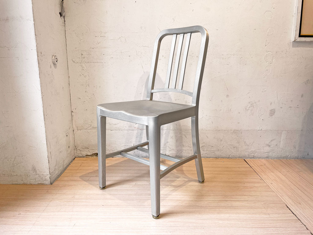 エメコ emeco ネイビーチェア NAVY CHAIR No.1006 チェア ダイニングチェア デスクチェア アメリカ ミリタリー インダストリアル 中古品 買い取りしました。