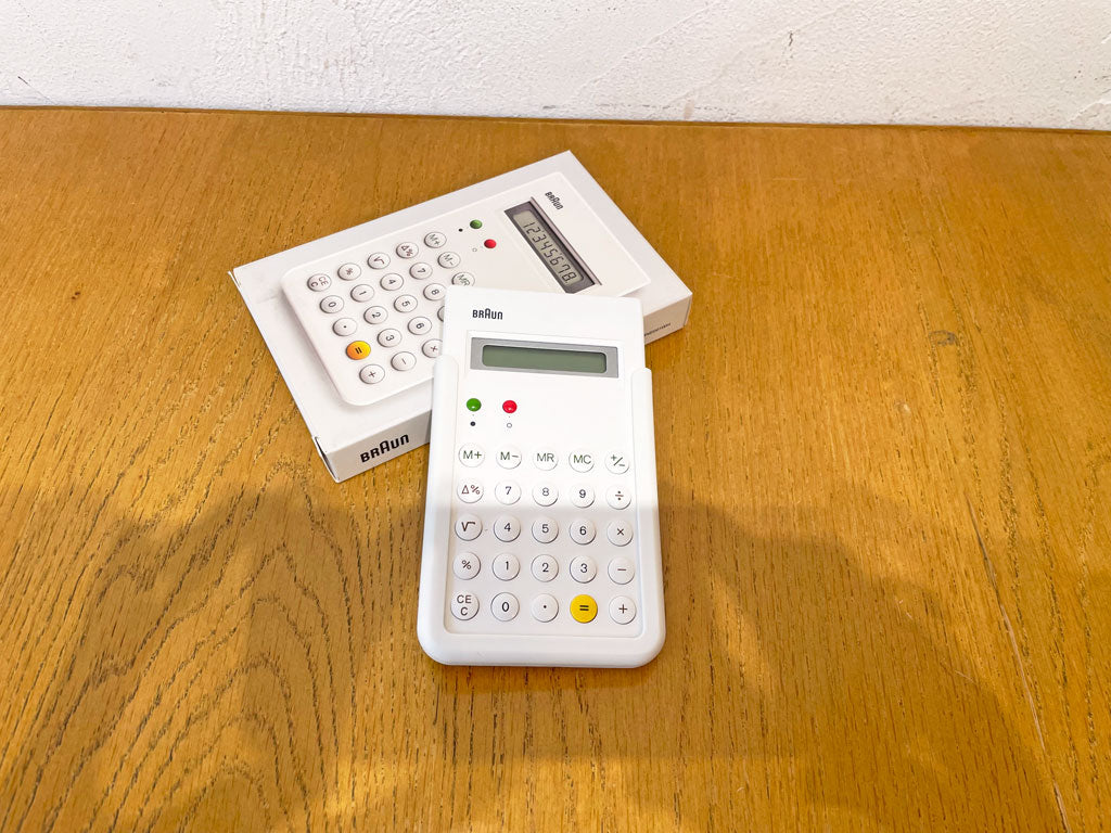 ブラウン BRAWN カリキュレーター 電卓 BNE001WH ホワイト ET66復刻盤 ディーター・ラムス ドイツ 廃盤品 箱・説明書付き 中古品 買い取りしました。