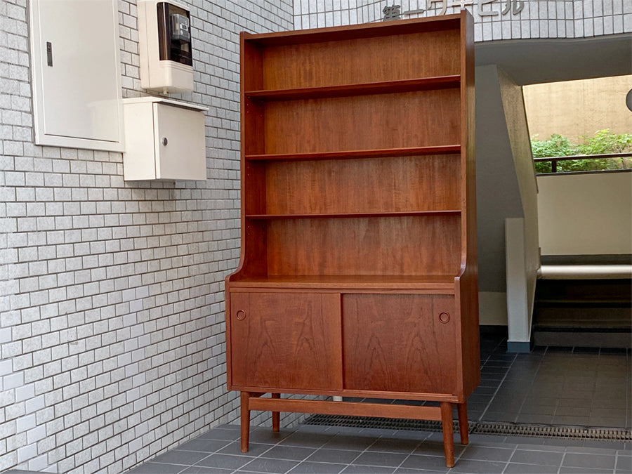 ボーンホルムス・モーベルファブリック BORNHOLMS MOBELFABRIK チーク材 ブックシェルフ キャビネット Johannes Sorth デンマークビンテージ 北欧家具 　中古品 買い取りしました。