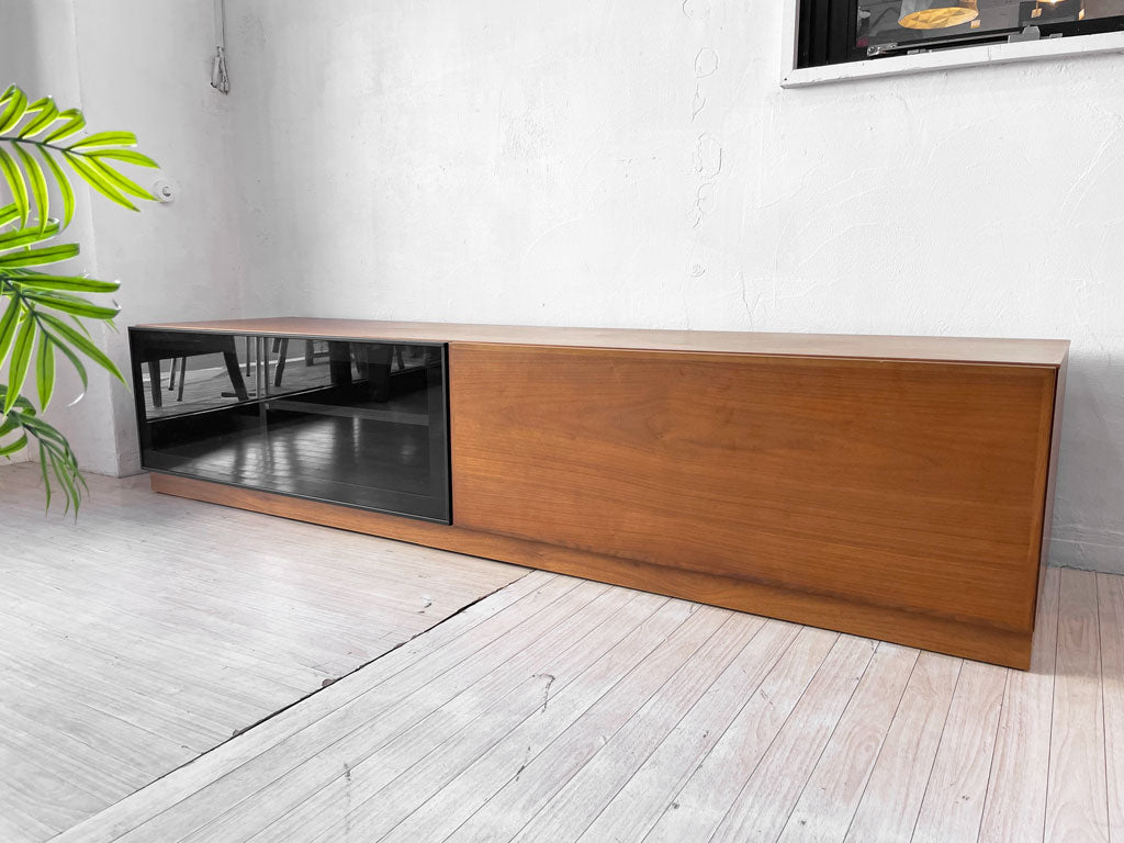 アクタス ACTUS シャイン SHINE TVボード AVボード ウォールナット材 スモークガラス ワンタッチオープン ソフトクローズ スタジオアルファトレーディング 中古品 買い取りしました。