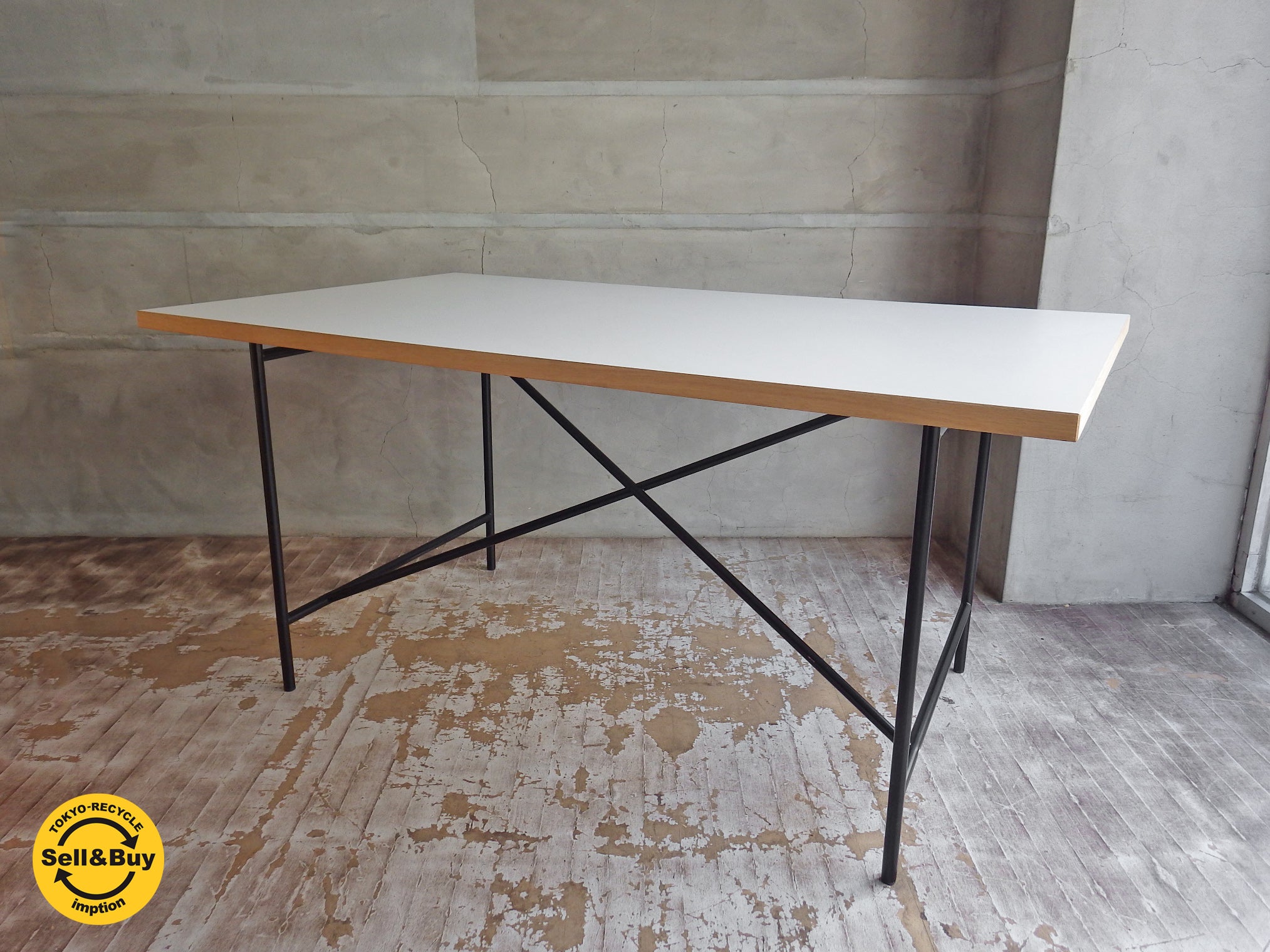 リチャード ランパート RICHARD LAMPERT アイアーマン テーブル Eiermann Table デスク スチール ブラック 高さ調整機能付き  中古品 買い取りしました。