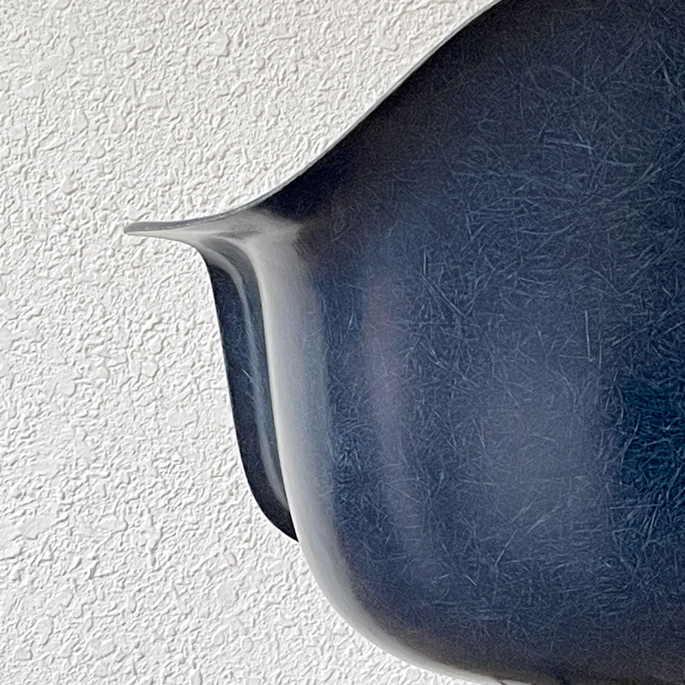 ハーマンミラー Herman Miller アームシェルチェア セカンド 2nd ビンテージ FRP製 ネイビー エッフェルベース C&R イームズ ミッドセンチュリー ～王道、それすなわち豪速球～