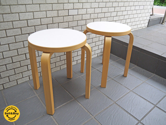 アルテック artek スツール E60 4本脚 アルヴァ・アアルト ホワイト 北欧 フィンランド 　中古品 買い取りしました！ 自由が丘店 出張買取もお任せください。