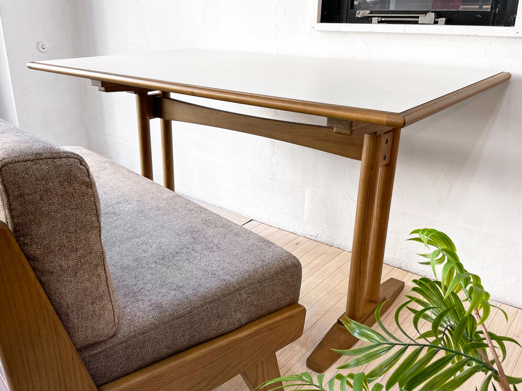 ジャーナルスタンダードファニチャー journal standard Furniture アルベスタ ALVESTA ダイニングテーブル メラミン天板 高さ調整可 定価￥77,000- ～ 団欒からプライベートまで ～