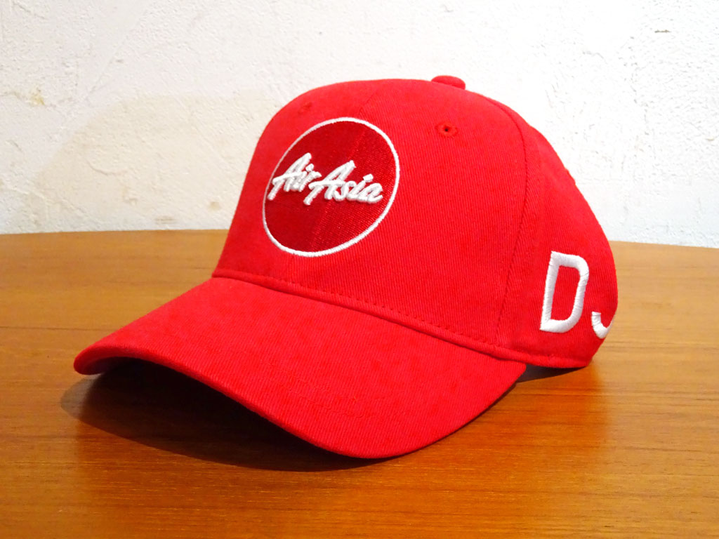 エアアジア Air Asia ロゴ刺繍 キャップ 帽子 日本撤退 LCC航空企業物 希少 未使用品 中古品 買い取りしました。