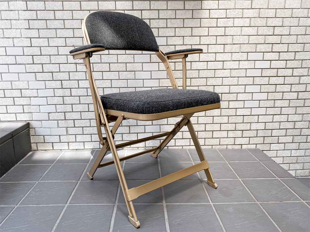 クラリン CLARIN フォールディングアームチェア FOLDING CHAIR WITH ARM 折畳 フルクッション ブラック ファブリック張替済 USA 米国 P.F.S 取扱 　中古品 買い取りしました。
