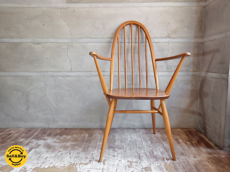 アーコール Ercol ビンテージ クエーカー アームチェア ダイニングチェア エルム材  中古品 買い取りしました。学芸大学店 出張買取もお任せ下さい。