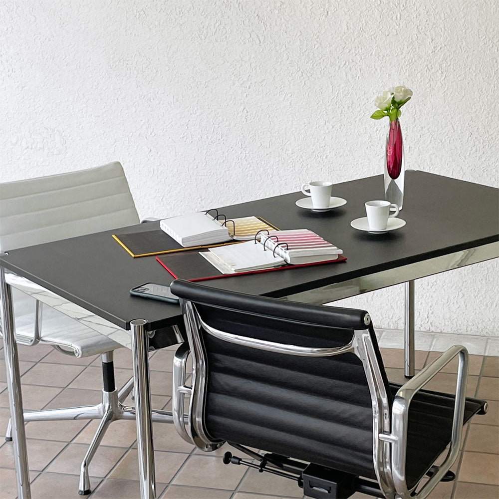 USMモジュラーファニチャー USM Haller USMハラーテーブル ワーキングデスク ダイニングテーブル チャコールリノリウム W150×D75×H74cm アジャスター　～名作家具USMハラー。3種から選ぶベストな一台～