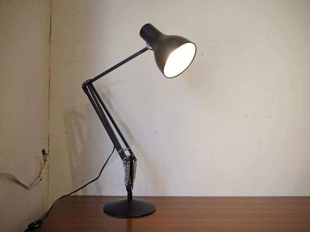 アングルポイズ ANGLEPOISE Type75 デスクランプ ジェットブラック Jet Black タスクライト 照明 英国 中古品 買い取りしました。