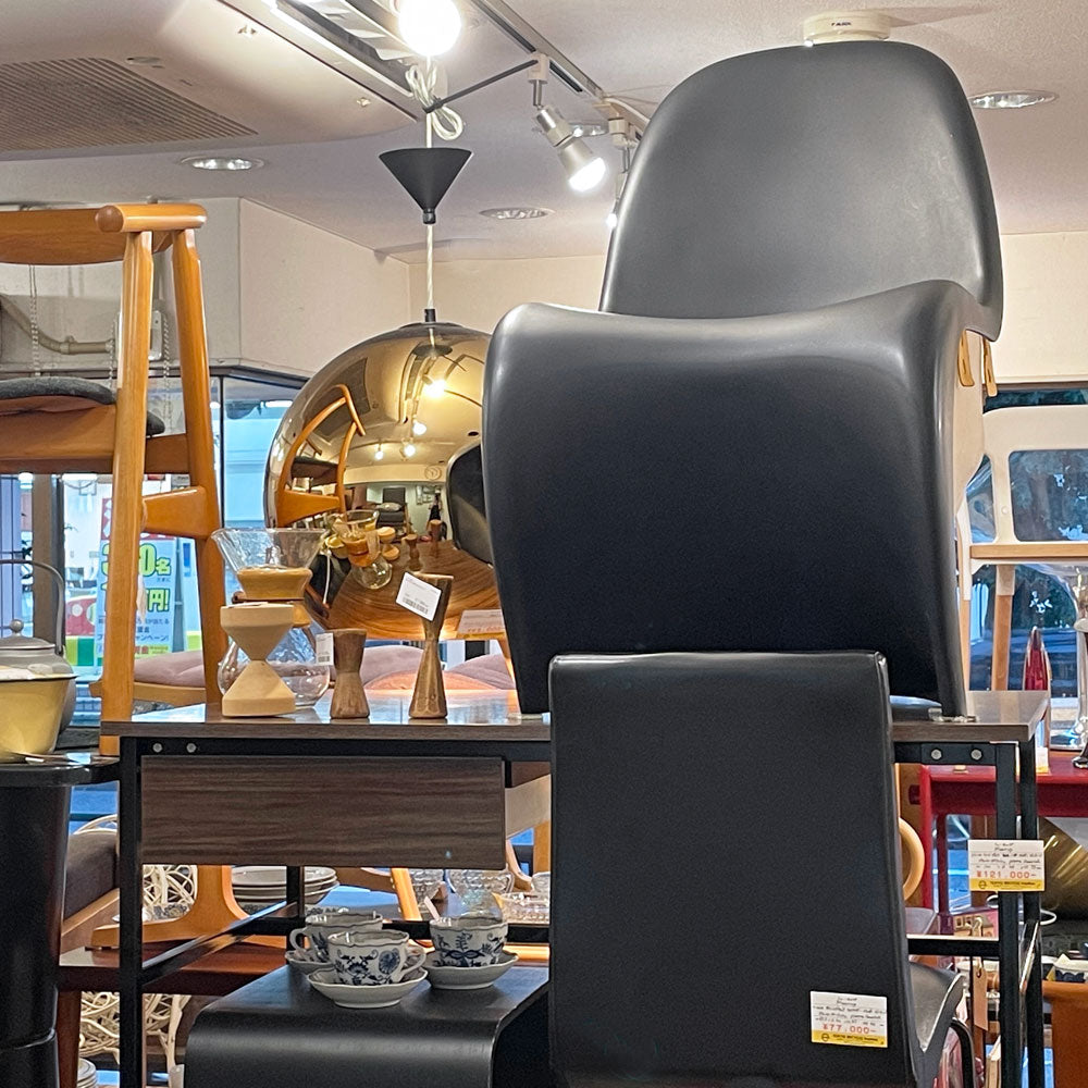 用賀店 今月の店内紹介　～暑いからこそ、程よく力を抜いて～