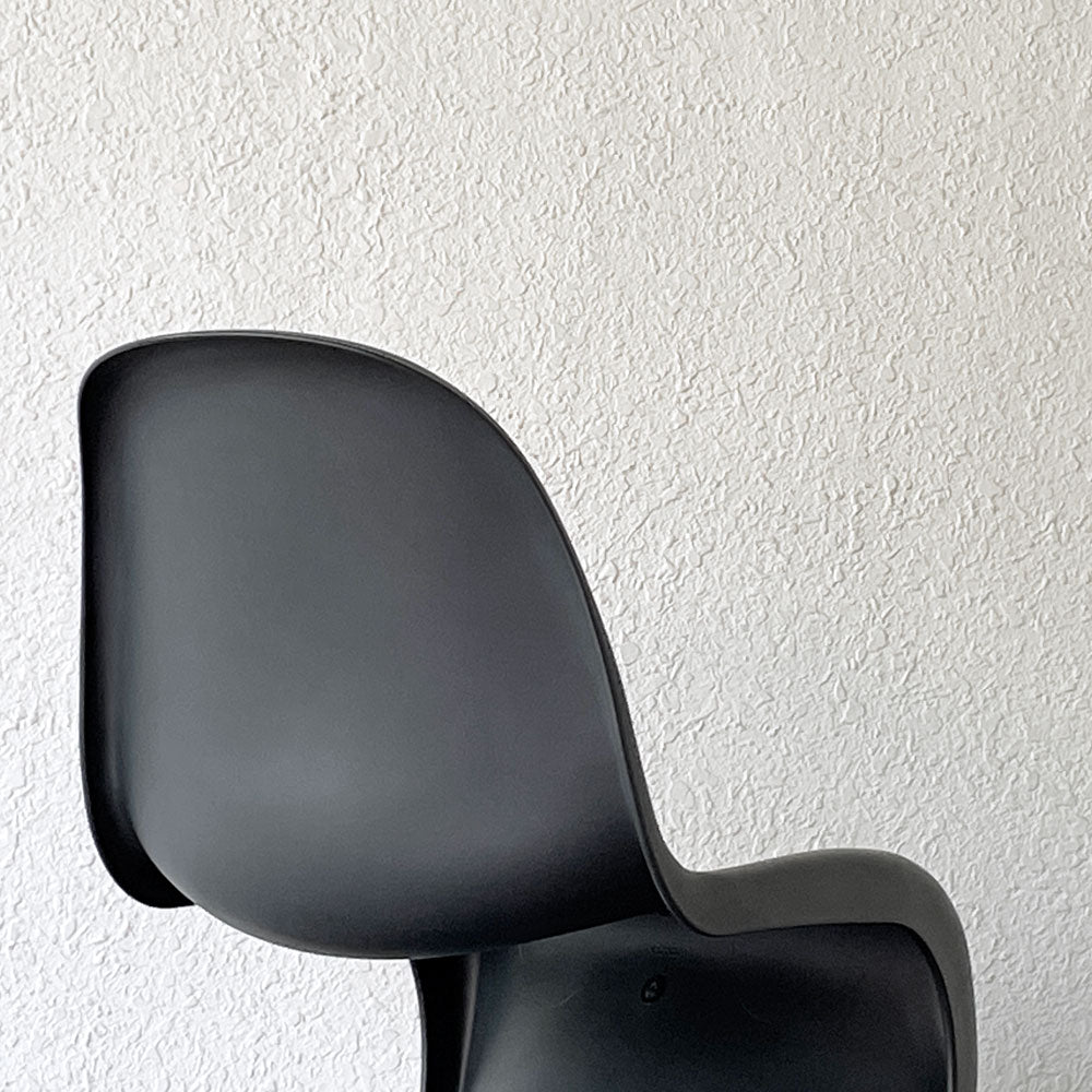 ヴィトラ vitra パントンチェア ダイニングチェア ブラック ヴェルナー・パントン Panton ミッドセンチュリー スペースエイジ　～未来と過去の融合～