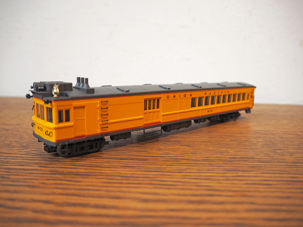 HOゲージ スペクトラム Spectrum ユニオン パシフィック M-32 UNION PACIFIC EMC GAS ELECTRIC DOODLEBUGS 駆動車１両 中古品 買い取りしました。