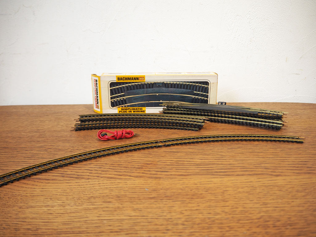 バックマン BACHMANN HOゲージ トラックセット HO GAGE TRACK SET 線路 直線2本 カーブ計14本 中古品 買い取りしました。