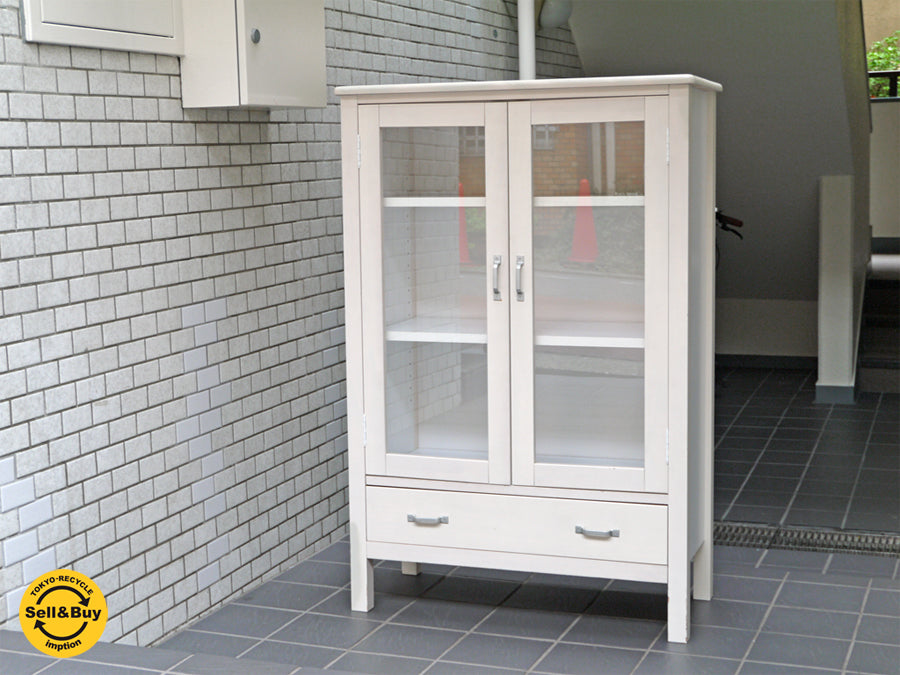 モモナチュラル MOMO natural ココ COCO ガラスキャビネット パイン材 ホワイトペイント フレンチカントリー 希少 廃番 　中古品 買い取りしました。