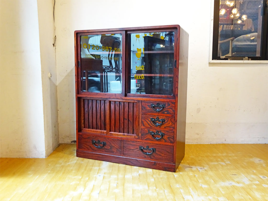 岩谷堂箪笥 水屋箪笥 拭漆 伝統工芸 時代箪笥 キャビネット 南部鉄器 ケヤキ欅 民芸家具 美品 定価:518,400円 中古品 買い取りしました。