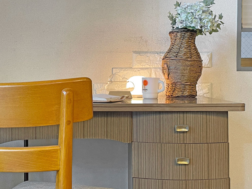 ジャパンビンテージ Japan Vintage デスク ワークテーブル 片袖机 デコラトップ プライウッド スチール シェルフ バッグハンガー 昭和レトロ 東洋ファニチャー  ～ビンテージを楽しむ「余裕」～