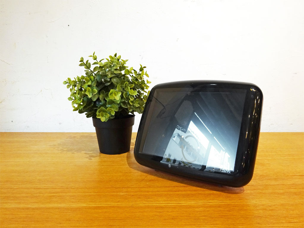 ±0 プラスマイナスゼロ 深澤直人 8インチ液晶 テレビ レッド XVT-M020 R LCD TV ジャンク品 中古品 買い取りしました。