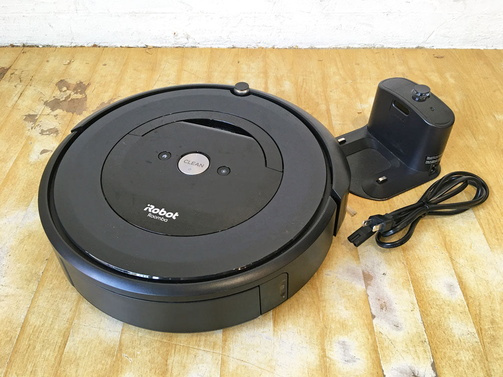 アイロボット ルンバ iRobot Roomba E5 15060 ロボット掃除機 本体+ベース WiFi対応 遠隔操作 Alexa対応 2020年購入中古品 買い取りしました。