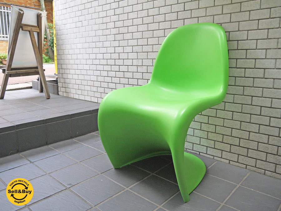 ヴィトラ vitra パントンチェア Panton Chair スタッキングチェア ヴェルナー・パントン グリーンカラー　中古品 買い取りしました！ 自由が丘店 出張買取もお任せください。