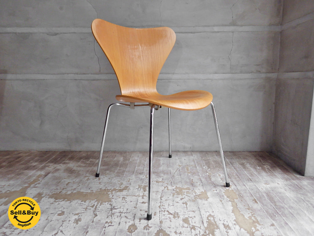 フリッツハンセン Fritz Hansen セブンチェア ビーチ材 ナチュラル アルネ ヤコブセン Arne Jacobsen 　中古品 買い取りしました。学芸大学店 出張買取もお任せ下さい。