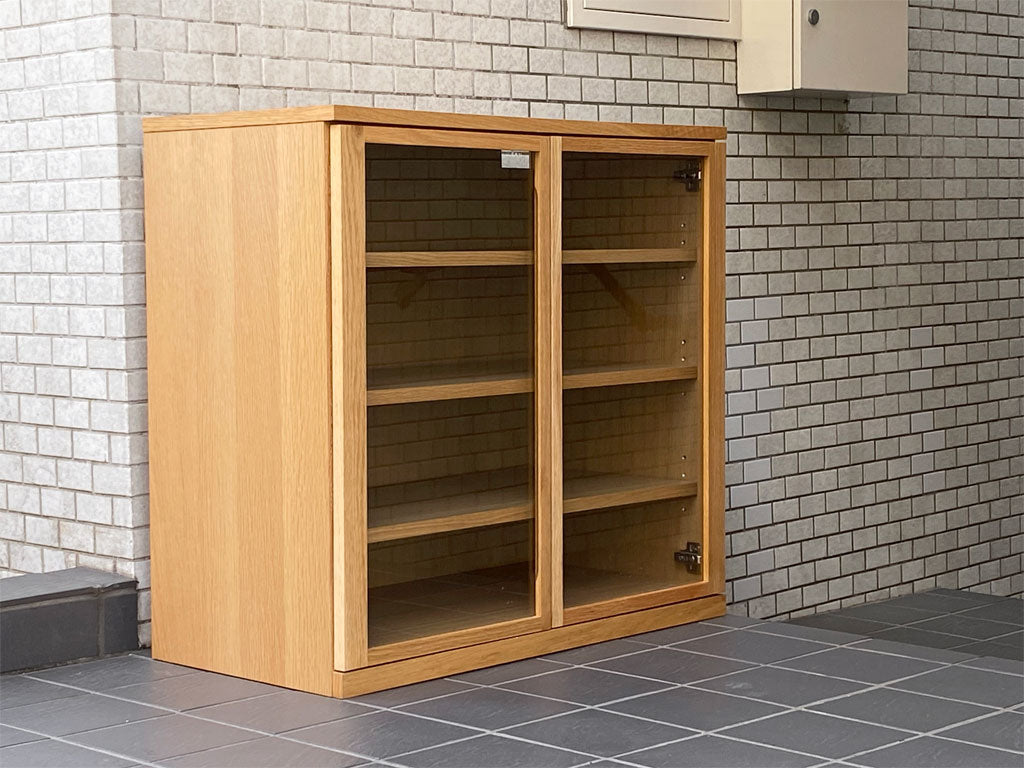 無印良品 MUJI 木製ガラスキャビネット 食器棚 カップボード オーク材 ナチュラル 中古品 買い取りしました。
