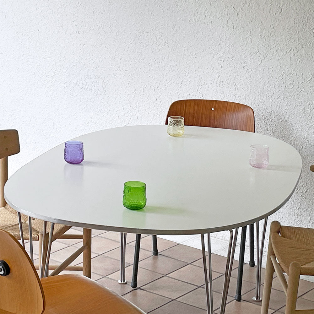 フリッツハンセン Fritz Hansen スーパー楕円 Bテーブル ダイニングテーブル B612 W150×D100cm ピート・ヘイン ブルーノ・マットソン 北欧家具 定価382,800円～曲線美が空間を整える、スーパー楕円の魅力～