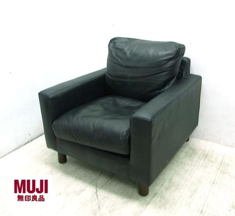 MUJI / 無印良品 本革製 ワイドアームソファ 1人掛け ～どんなお部屋にもバッチリはまるミニマムデザイン！【買取と販売とレンタルのお店】