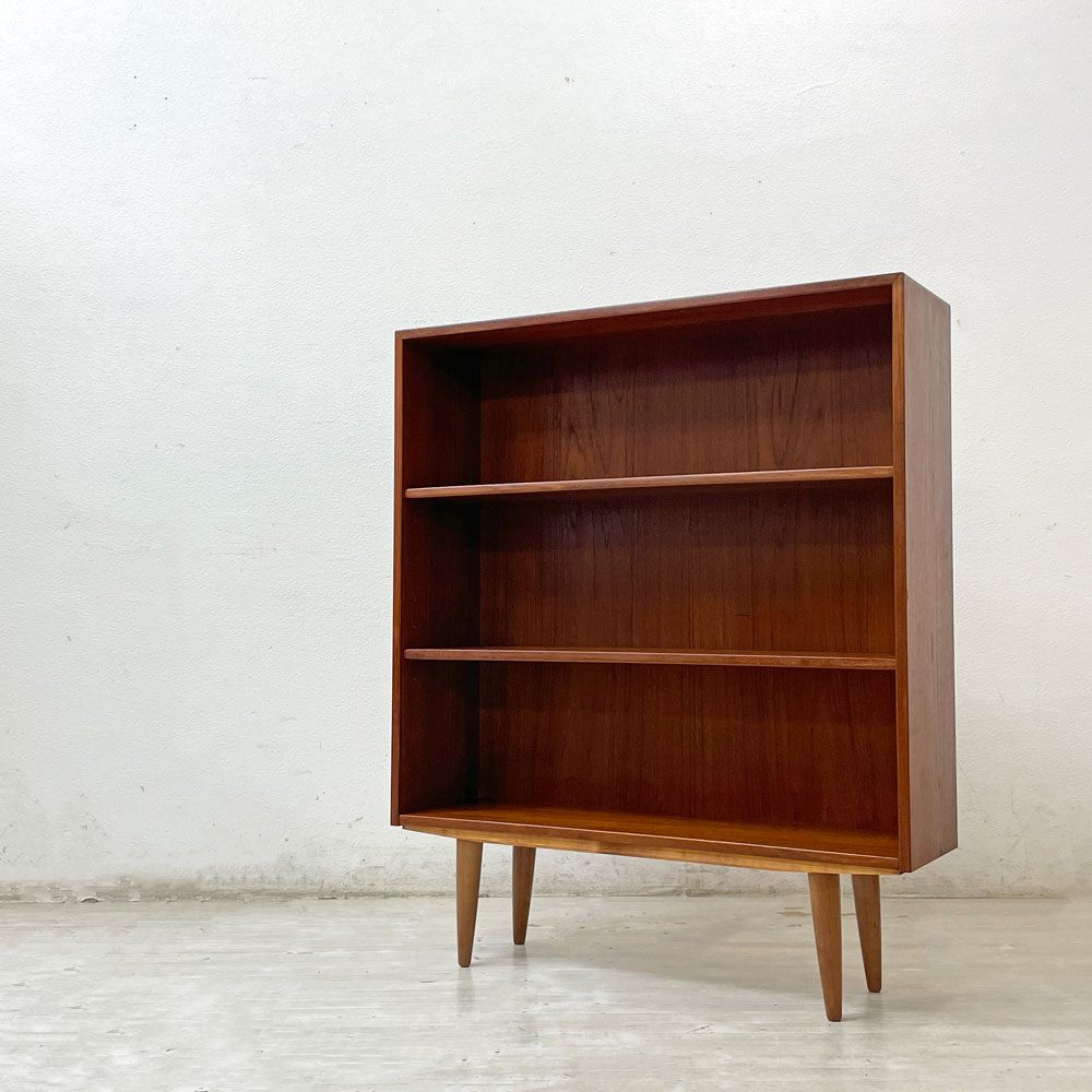 【祖師ヶ谷大蔵店】デンマーク ビンテージ Danish Vintage ブックケース シェルフ 飾り棚 ディスプレイラック ミッドセンチュリーモダン チーク材 ビーチ材北欧家具 買取させていただきました。