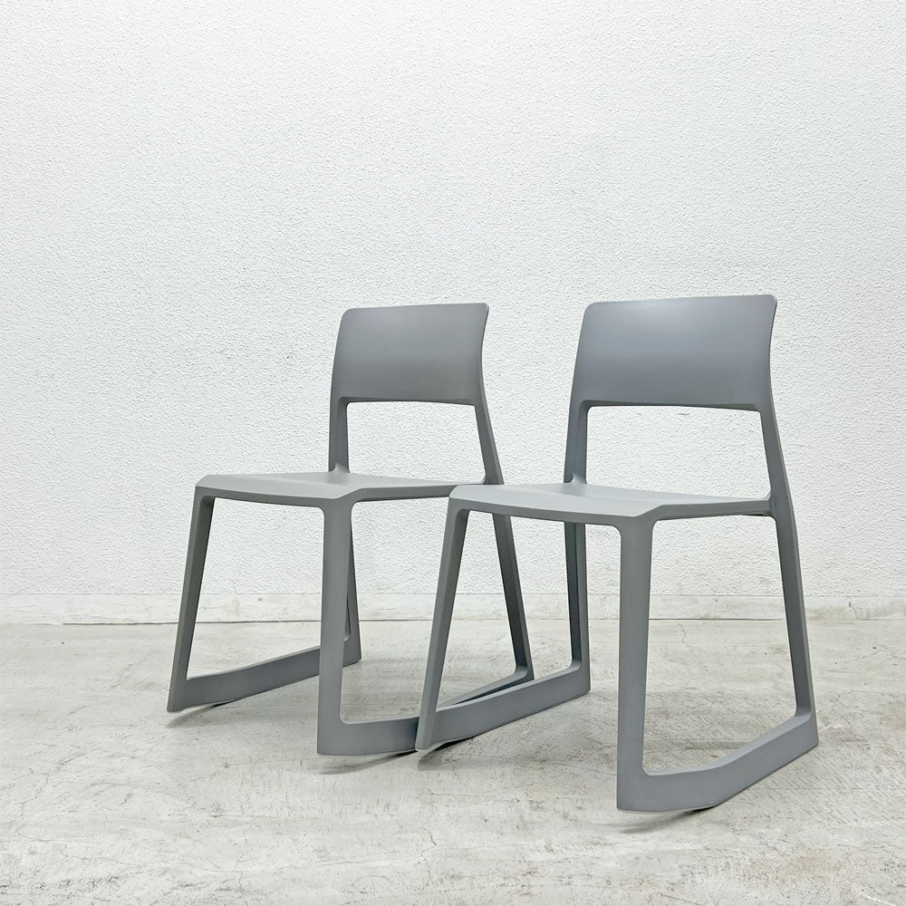 【登戸BASE店】ヴィトラ Vitra ティプトン Tip Ton ワークチェア スタッキングチェア デスクチェア チルト機能 2脚 買取させていただきました。