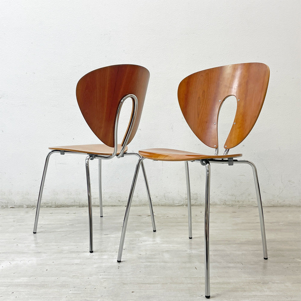 【祖師ヶ谷大蔵店】ストゥア STUA グローバス GLOBUS ダイニングチェア スタッキングチェア プライウッド ジョン・ガスカ Jesus スペイン モダン 2脚 買取させていただきました。