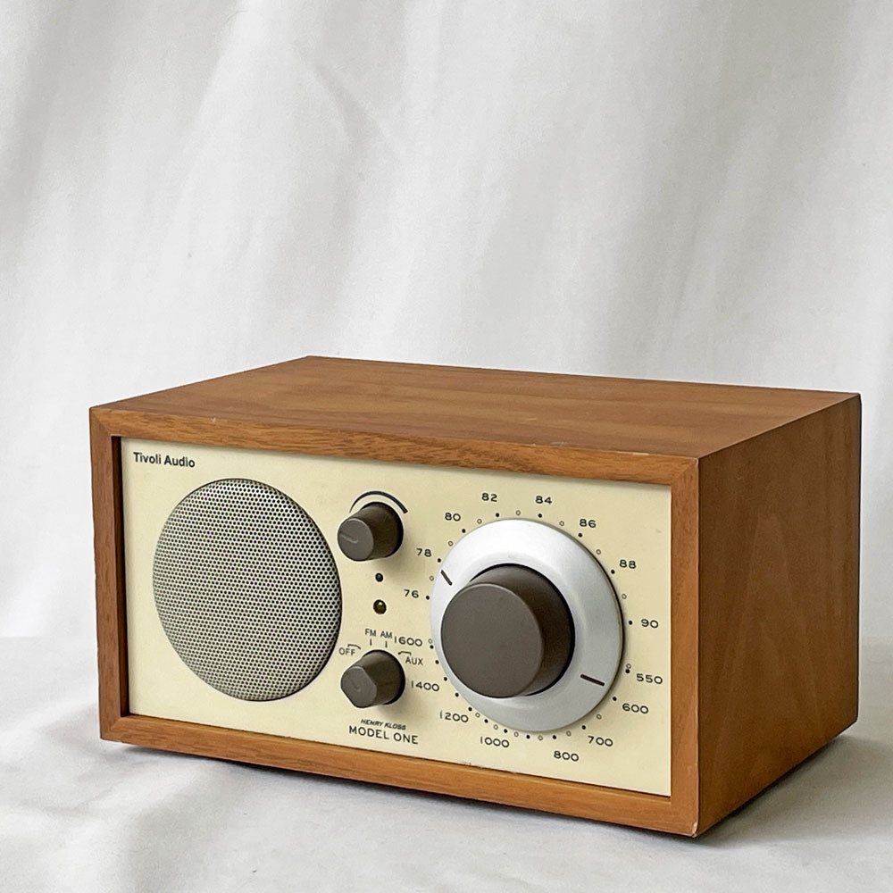  【用賀店】チボリ オーディオ Tivoli Audio モデルワン Model One FM/AM ラジオ＆スピーカー アメリカ 旧モデル 買取させていただきました。