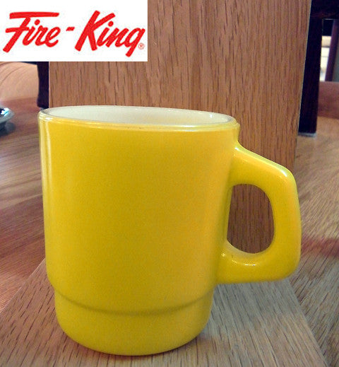 毎朝のコーヒーの友に～Fire-king ファイヤーキング スタッキングマグ イエロー【買取＆販売＆レンタル】