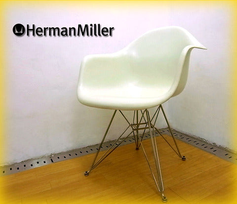 C&Rイームズ不朽の名作…共に刻む寛ぎの時間 Hermanmiller / ハーマン・ミラー 70's ヴィンテージ 2ndオリジナル 『 アームシェルチェア （ DAR ） 』 エッフェルベース：ホワイトホエール